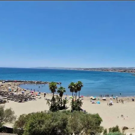 Mirador Del Puerto * إِستيبونا
